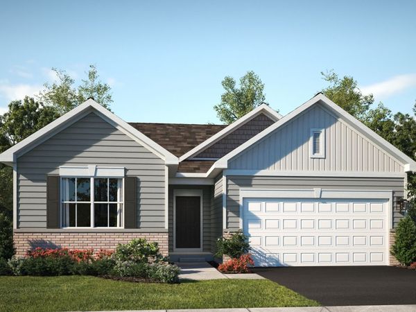 670 N Sycamore Street, Hinckley, IL 60520