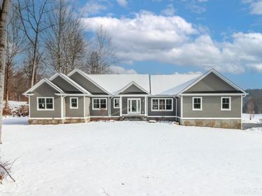 32 Long River, Sherman, CT 06784