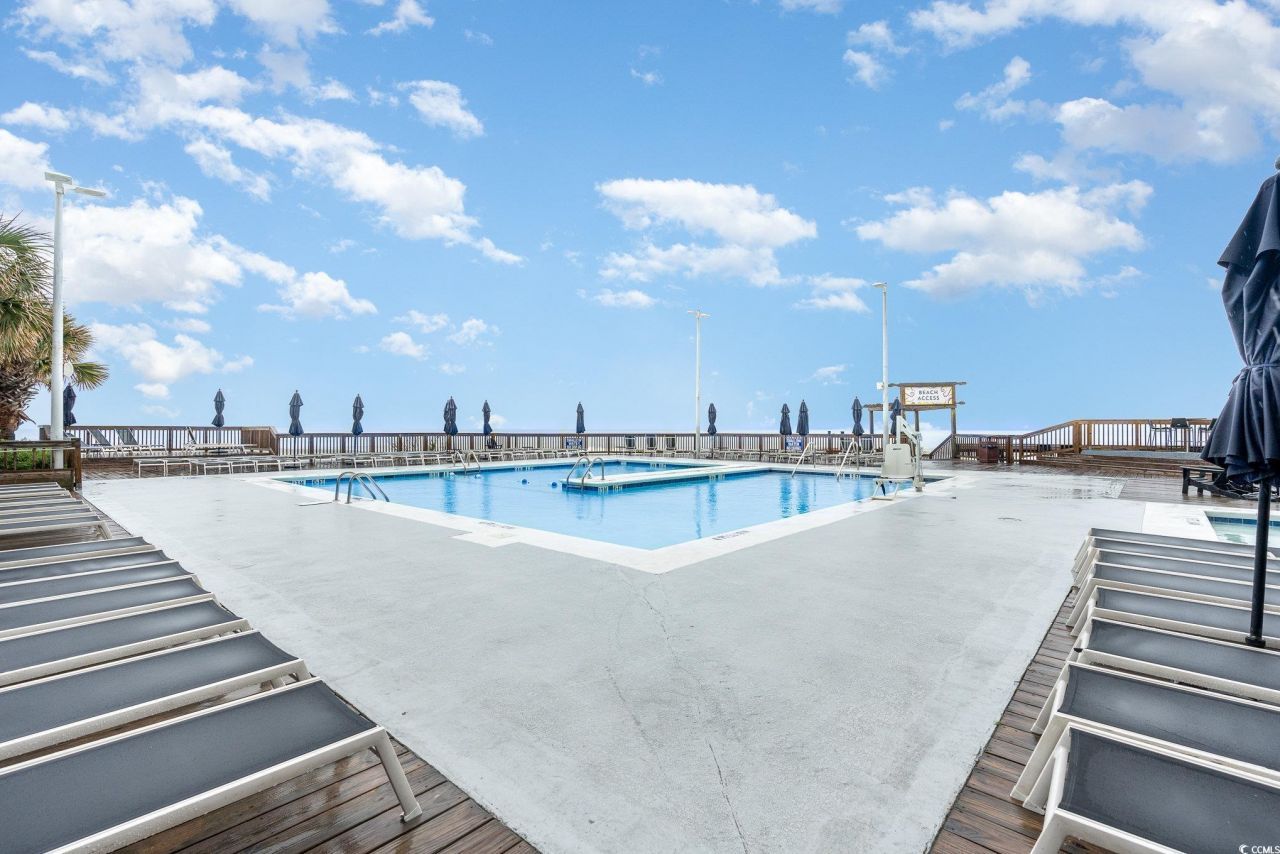 9994 Beach Club Dr. Photo 30