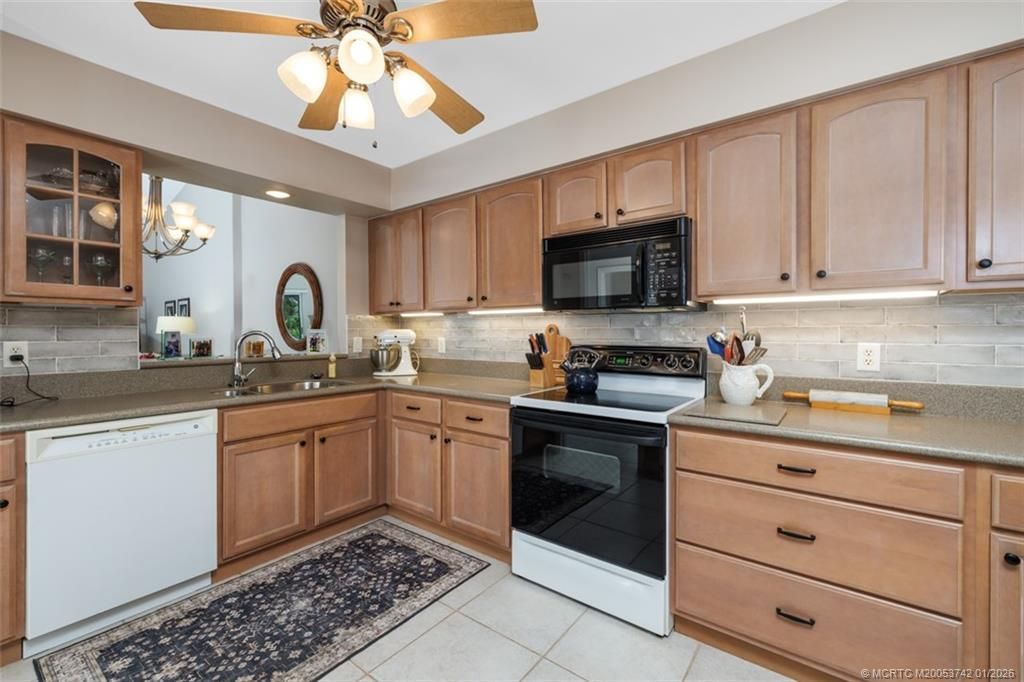 2382 SW Foxpoint Way, Palm City, FL 34990 Photo