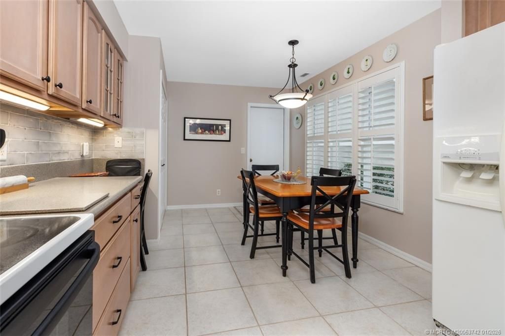 2382 SW Foxpoint Way, Palm City, FL 34990 Photo