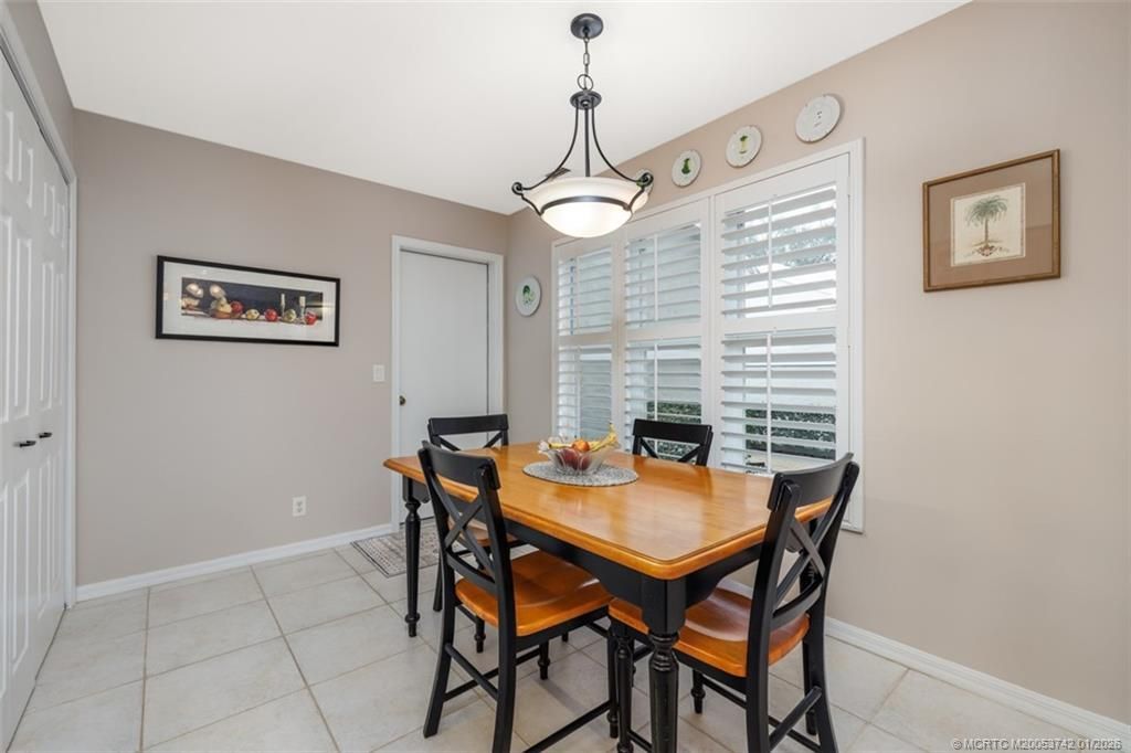 2382 SW Foxpoint Way, Palm City, FL 34990 Photo