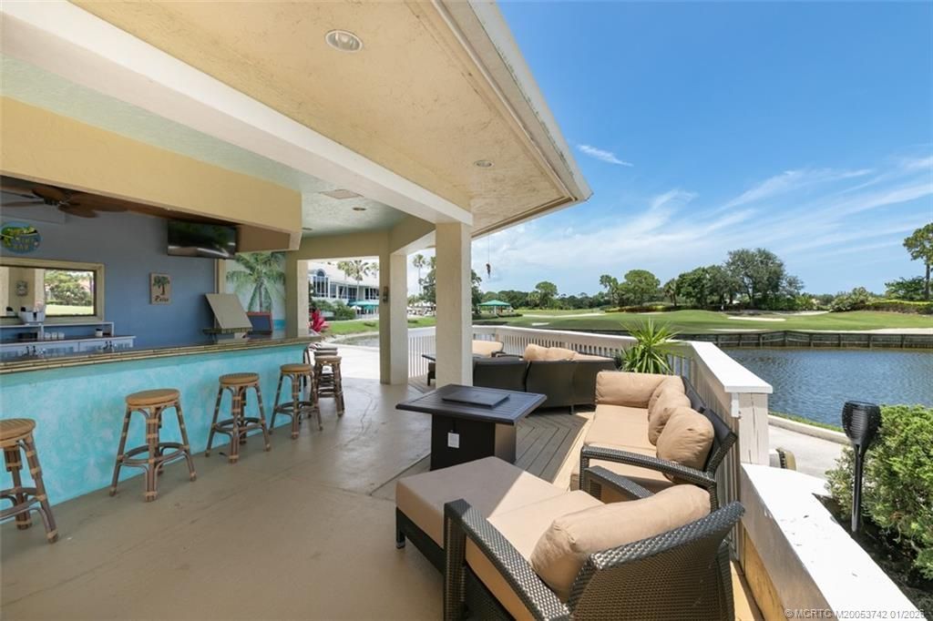 2382 SW Foxpoint Way, Palm City, FL 34990 Photo
