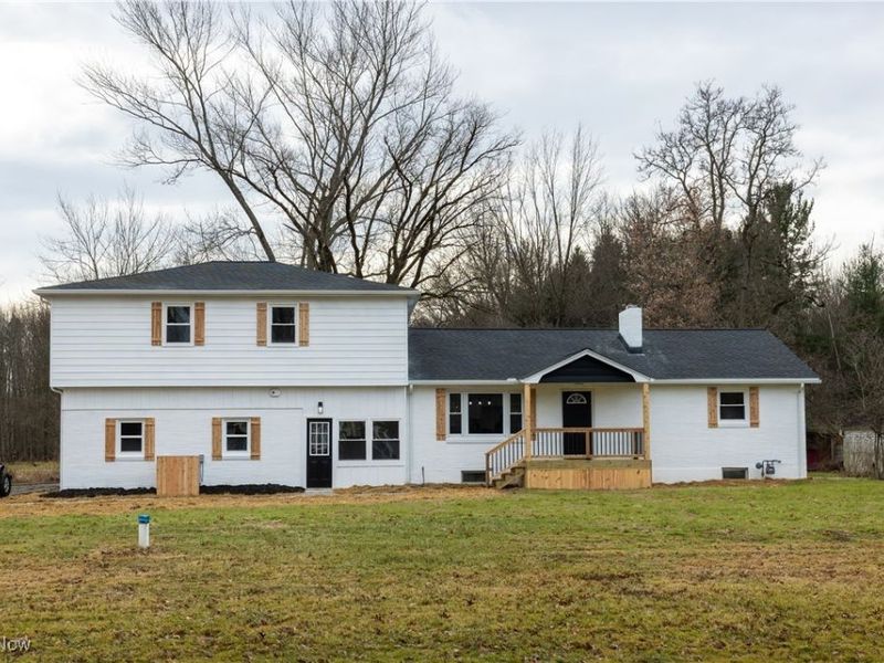 12966 Edison Street NE, Alliance, OH 44601 Photo 1