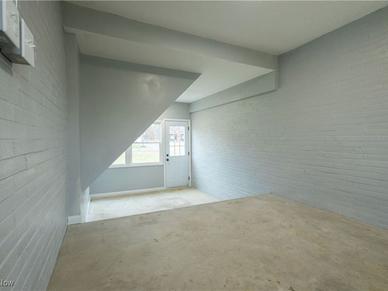 12966 Edison Street NE, Alliance, OH 44601 Photo 28