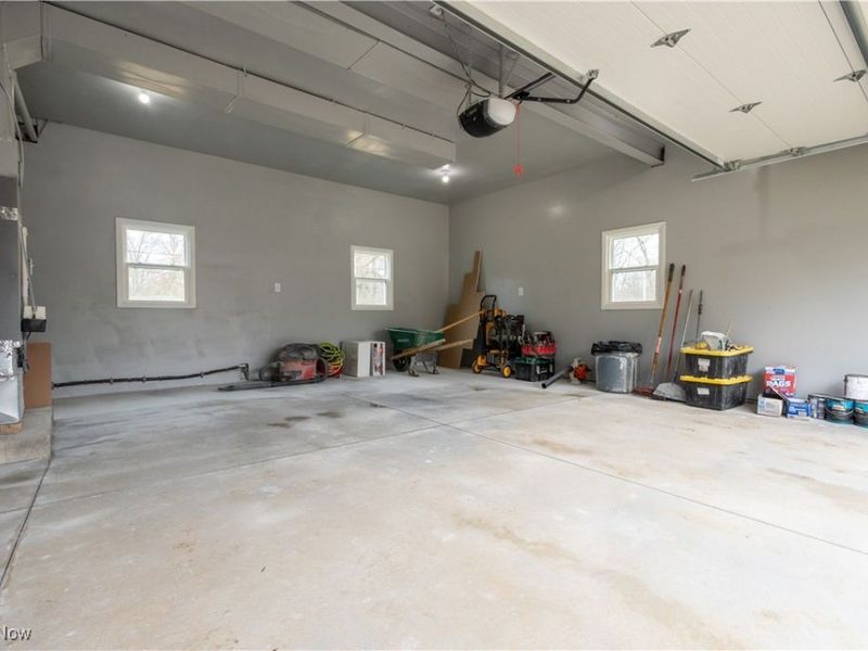 12966 Edison Street NE, Alliance, OH 44601 Photo 29