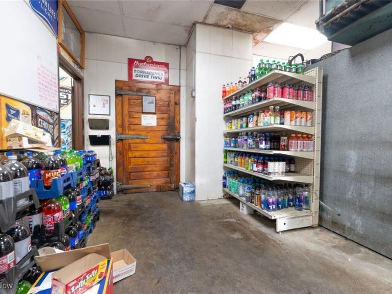 707 N Crater Avenue, Dover, OH 44622 Photo 16