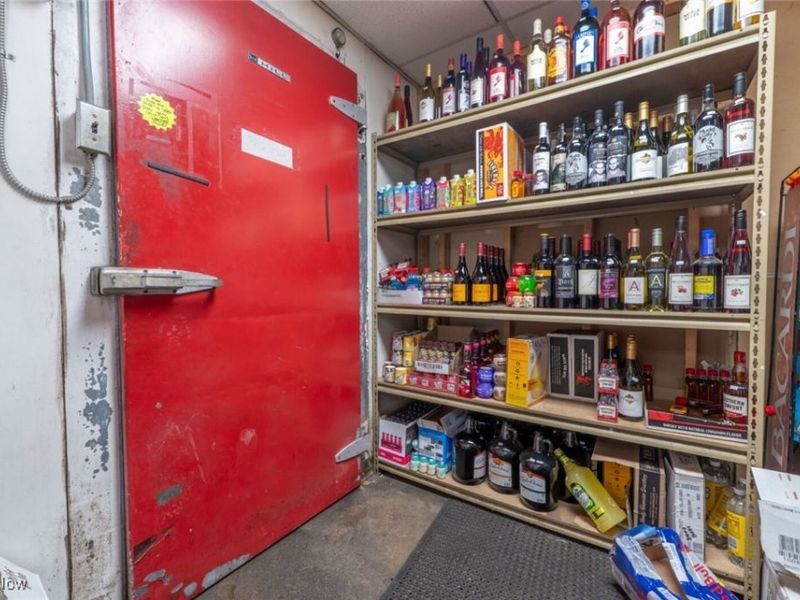 707 N Crater Avenue, Dover, OH 44622 Photo 17