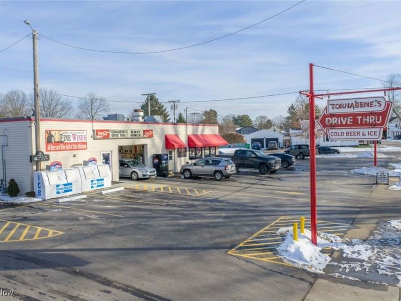 707 N Crater Avenue, Dover, OH 44622 Photo 2