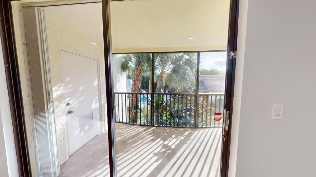 1555 S Federal Highway, Unit 206, Delray Beach, FL 33483 Photo