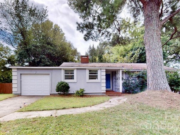 1136 E Woodlawn Road, Charlotte, NC 28209