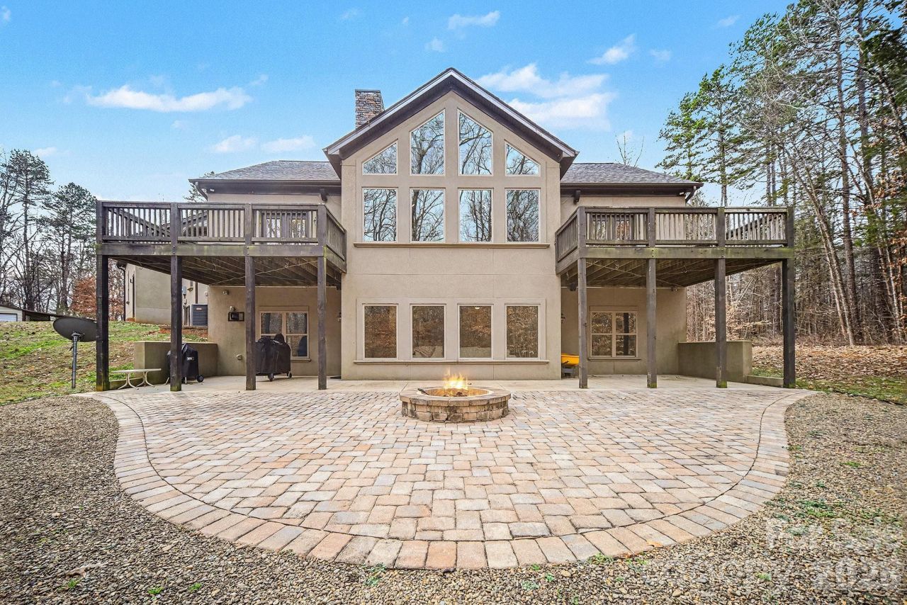 1560 Shinnville Road, Cleveland, NC 27013 Main Photo