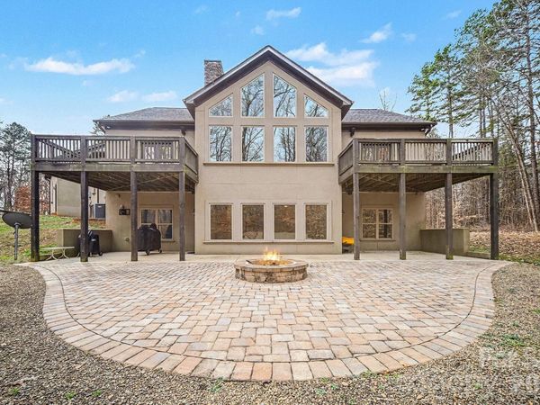 1560 Shinnville Road, Cleveland, NC 27013