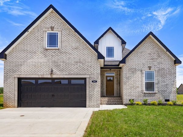 161 Aspen Pine Dr, Clarksville, TN 37043