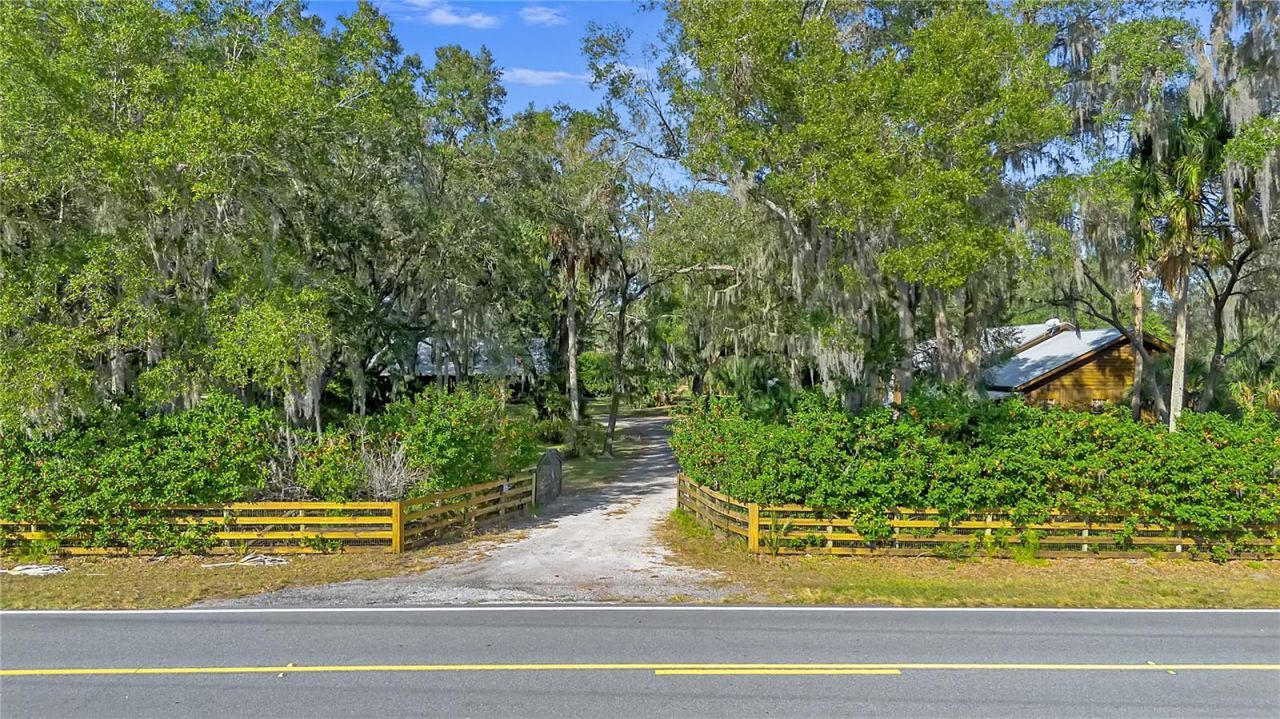 27737 County Road 44a, Eustis, FL 32736 Photo