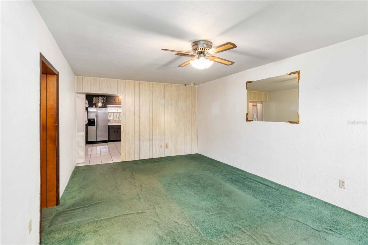 2529 W Crest Avenue, Tampa, FL 33614 Photo