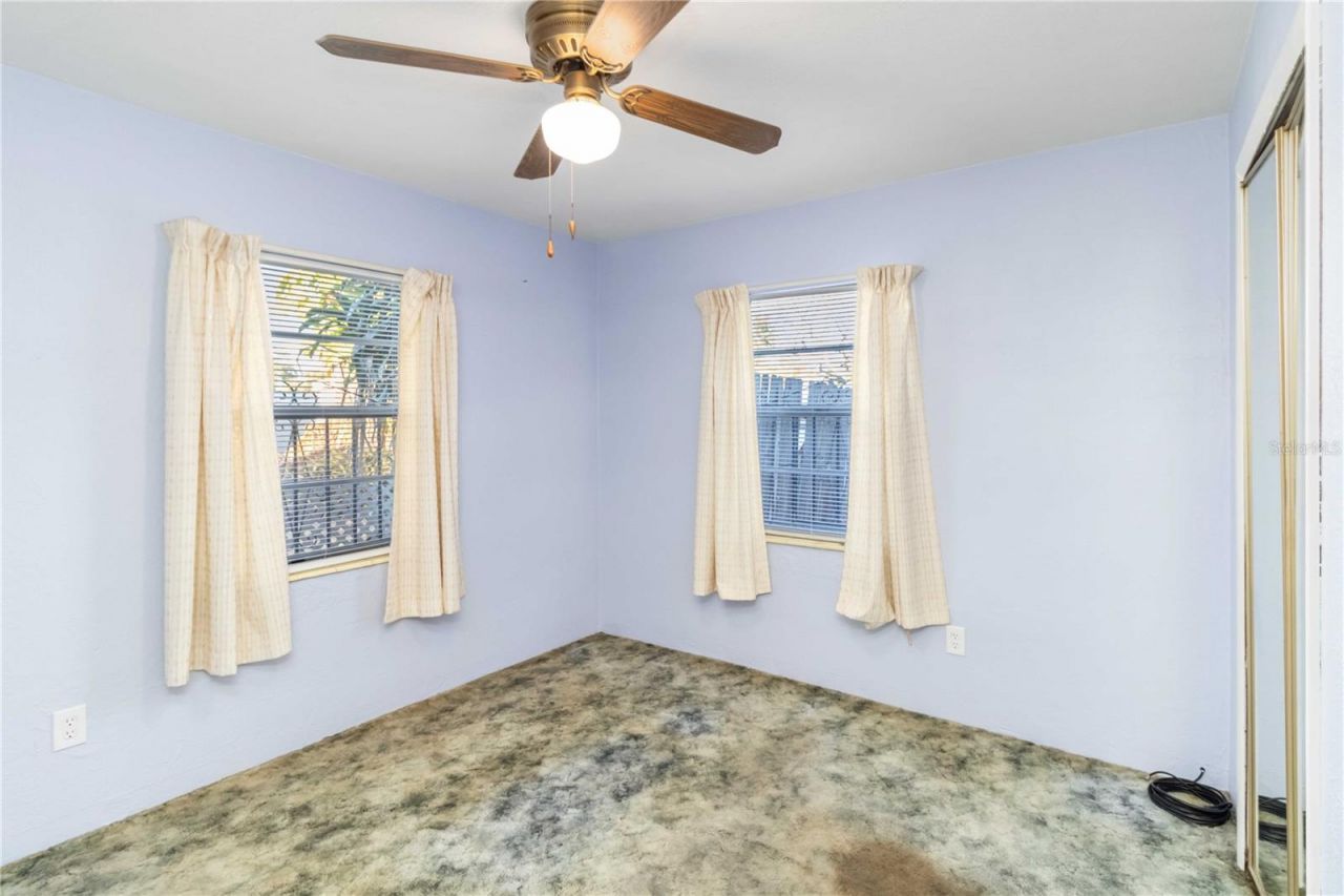 2529 W Crest Avenue, Tampa, FL 33614 Photo