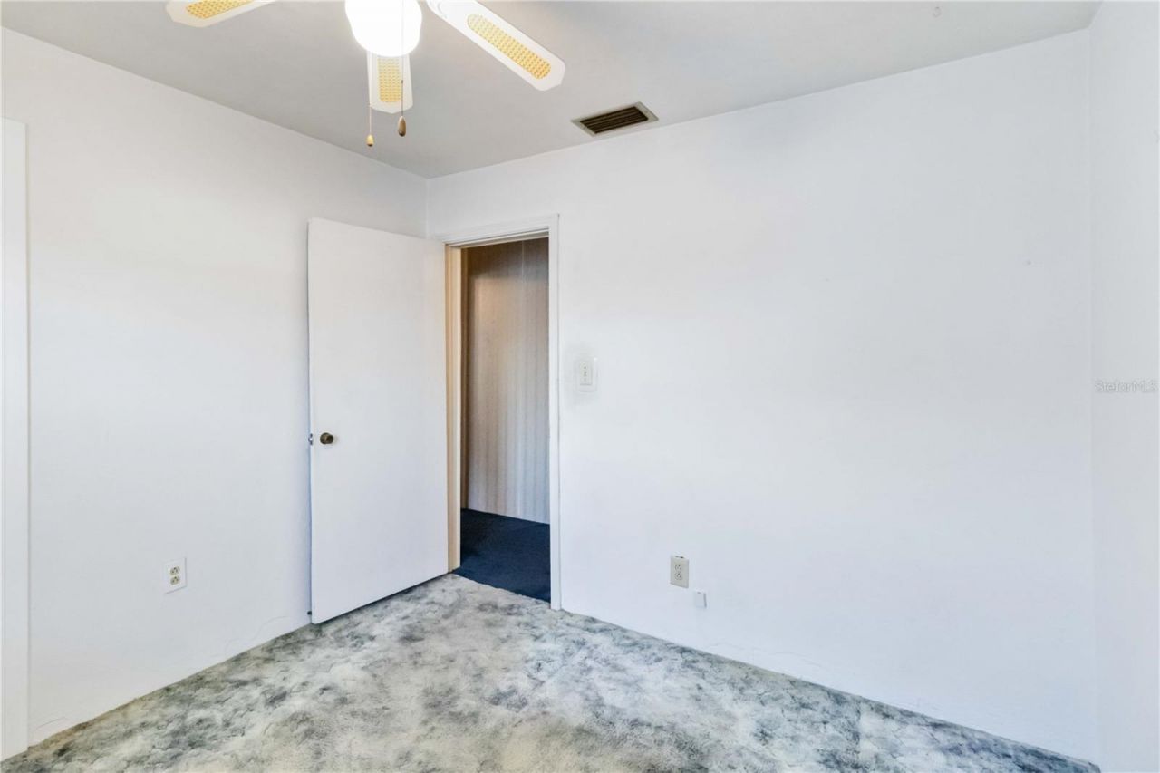 2529 W Crest Avenue, Tampa, FL 33614 Photo