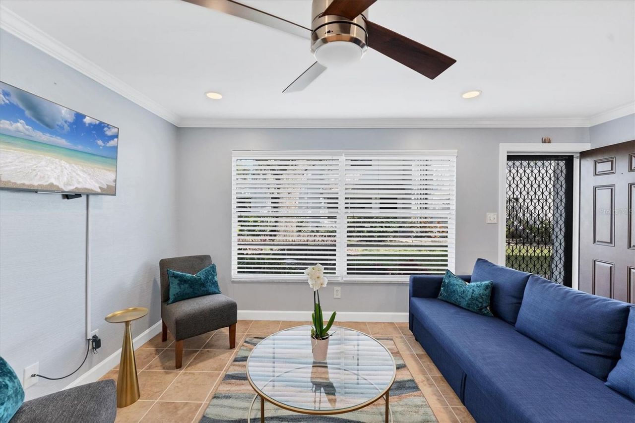 527 Sutton Place, Longboat Key, FL 34228 Photo