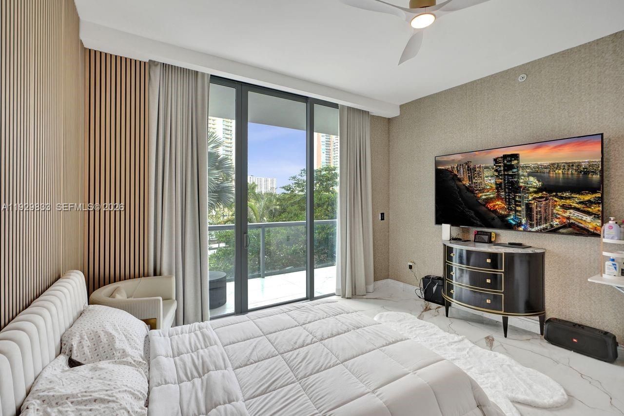 3300 NE 188th St, Unit 210, Aventura, FL 33180 Photo