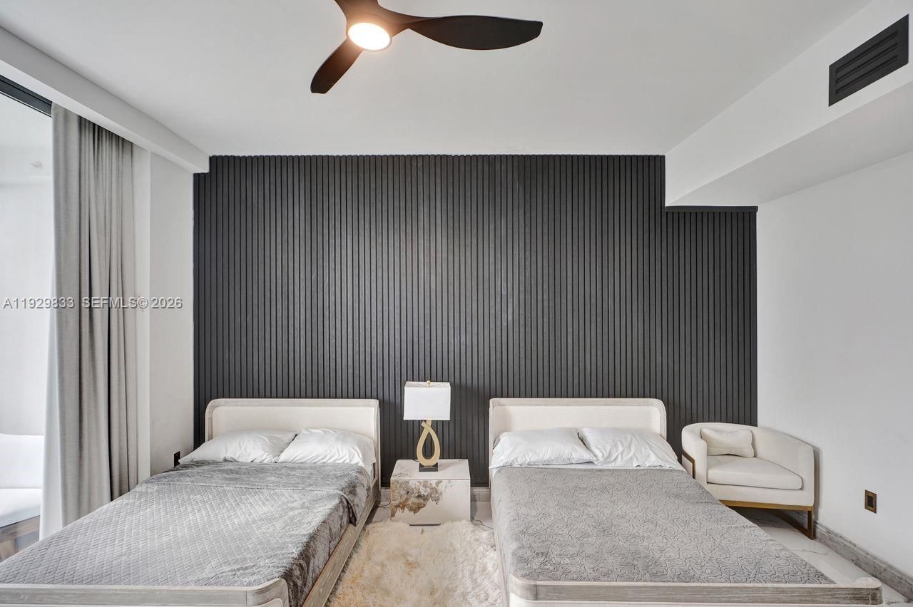 3300 NE 188th St, Unit 210, Aventura, FL 33180 Photo