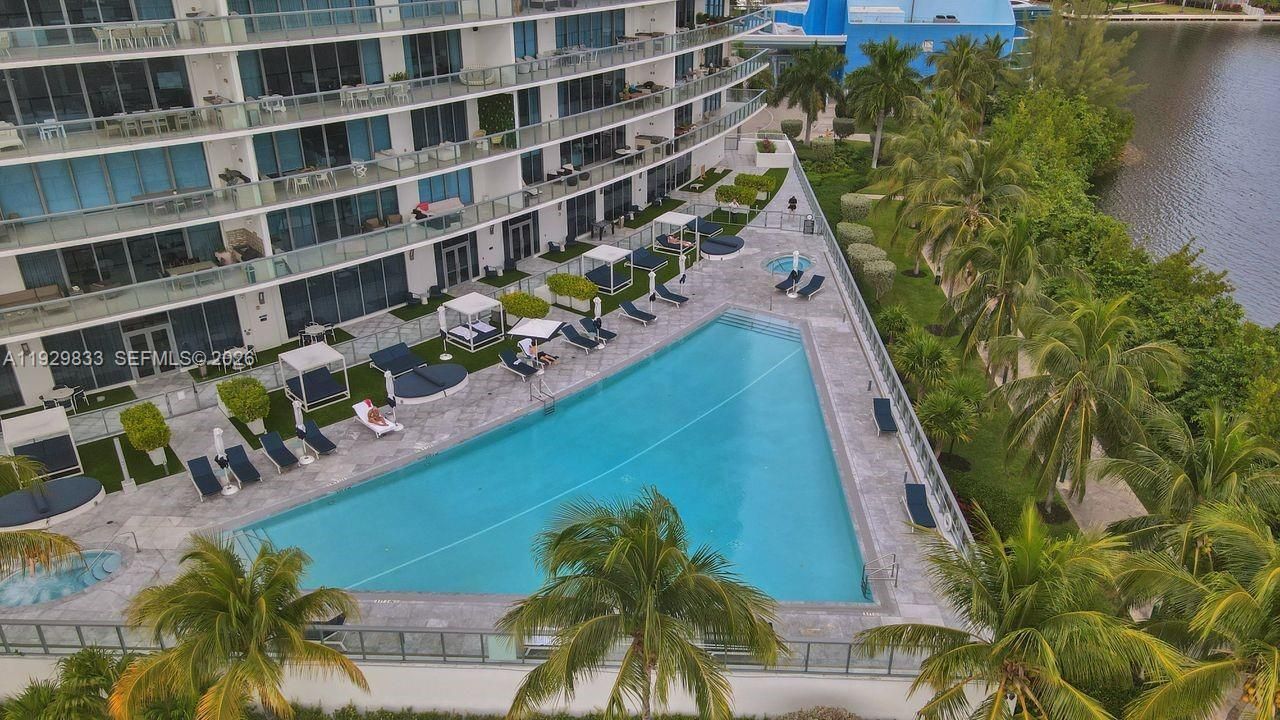 3300 NE 188th St, Unit 210, Aventura, FL 33180 Photo