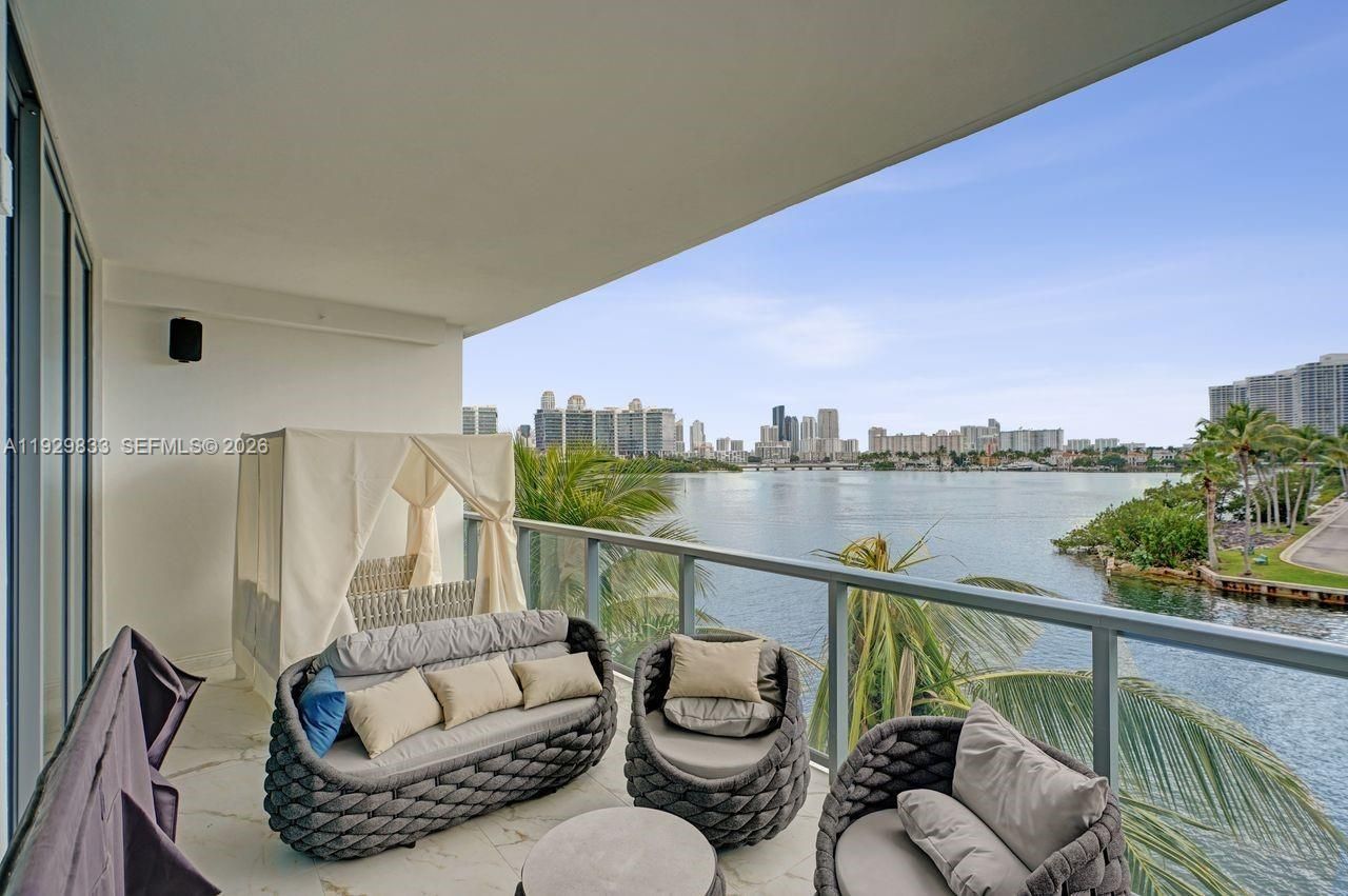 3300 NE 188th St, Unit 210, Aventura, FL 33180 Photo