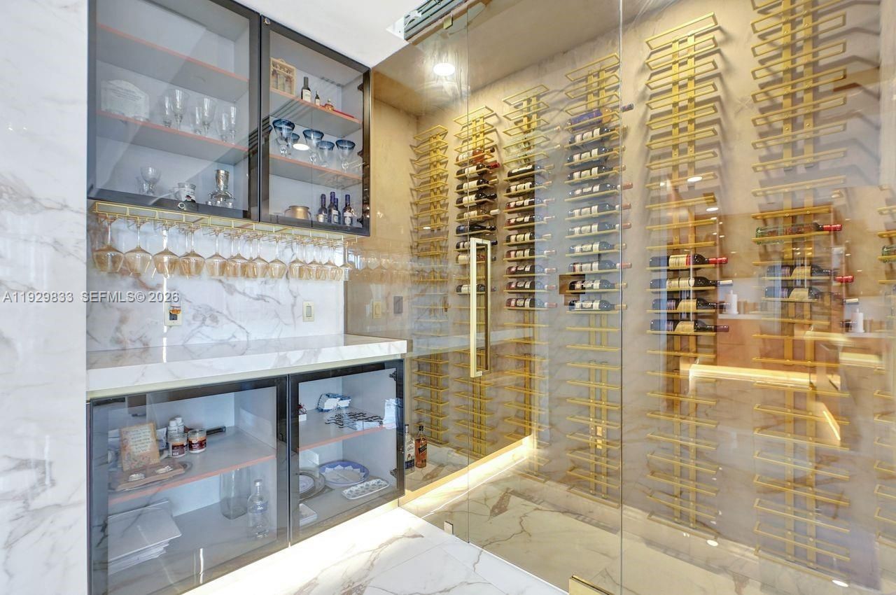 3300 NE 188th St, Unit 210, Aventura, FL 33180 Photo