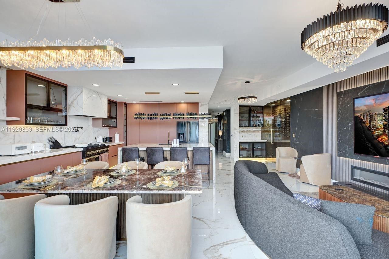 3300 NE 188th St, Unit 210, Aventura, FL 33180 Photo