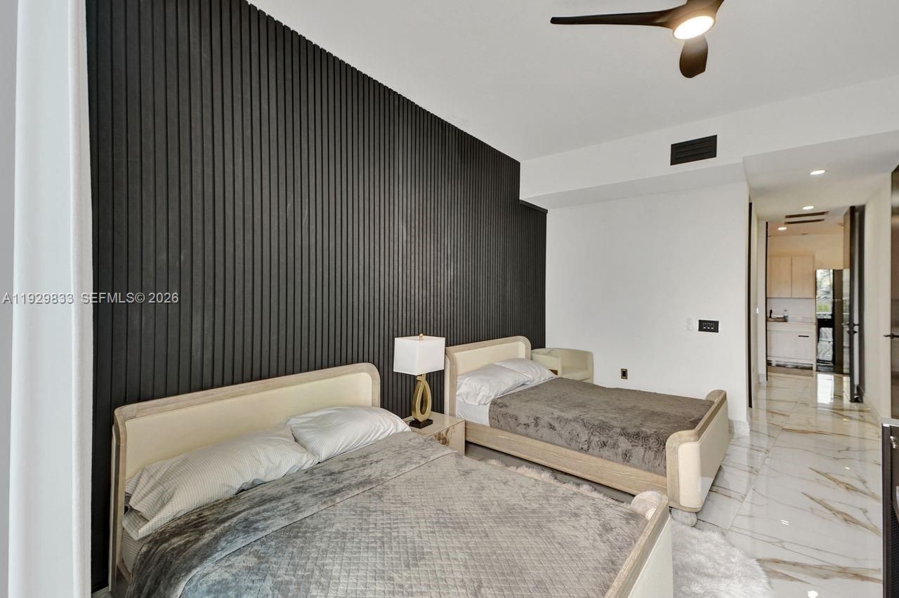 3300 NE 188th St, Unit 210, Aventura, FL 33180 Photo