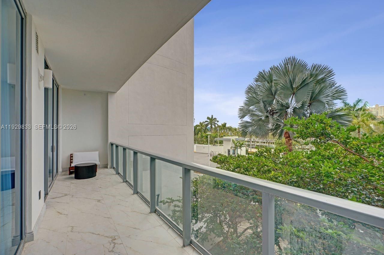 3300 NE 188th St, Unit 210, Aventura, FL 33180 Photo
