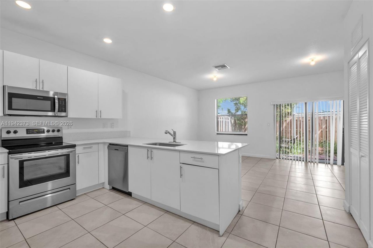 11869 SW 246th Ter, Homestead, FL 33032 Photo