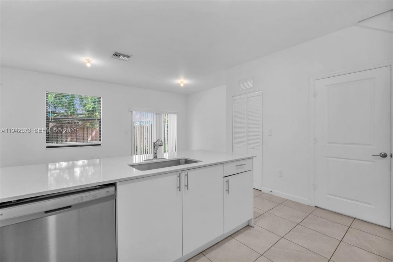 11869 SW 246th Ter, Homestead, FL 33032 Photo