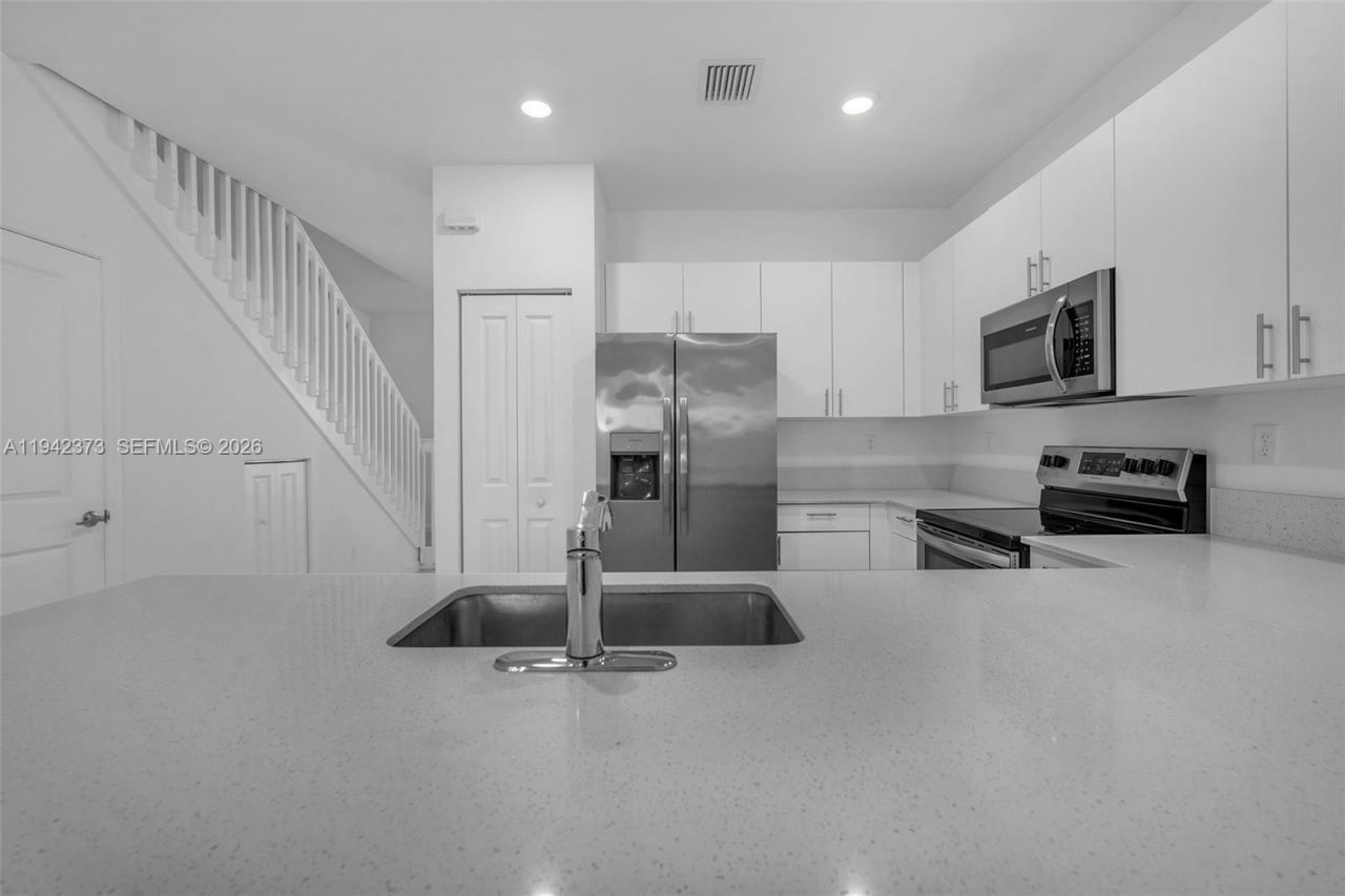 11869 SW 246th Ter, Homestead, FL 33032 Photo