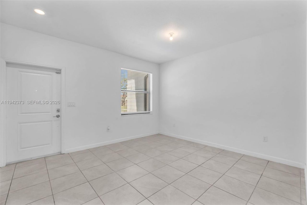 11869 SW 246th Ter, Homestead, FL 33032 Photo
