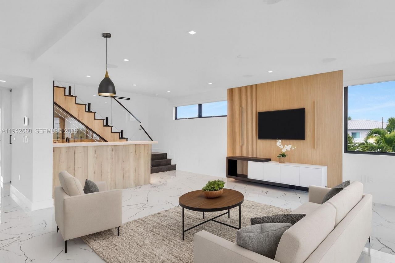 141 Grassy Rd , Key Largo, FL 33037 Photo