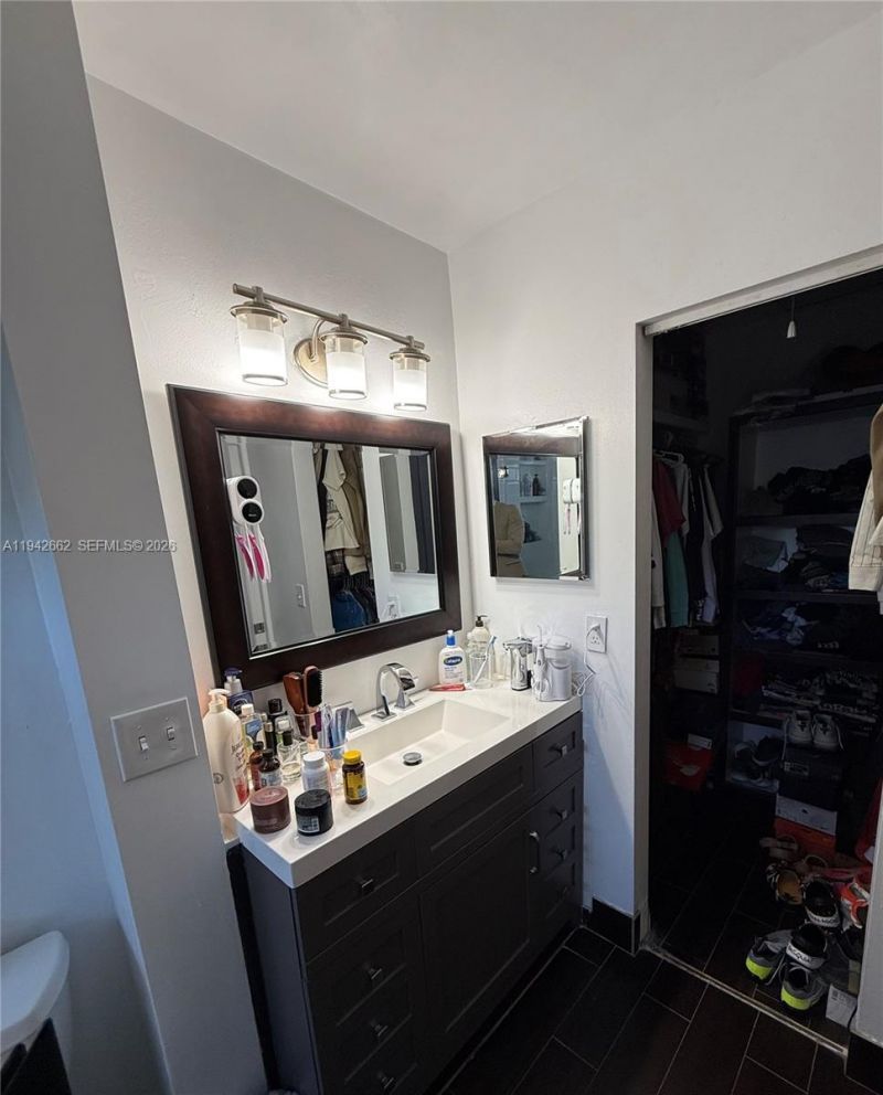 6190 Pine Tree Ln , Tamarac, FL 33319 Photo