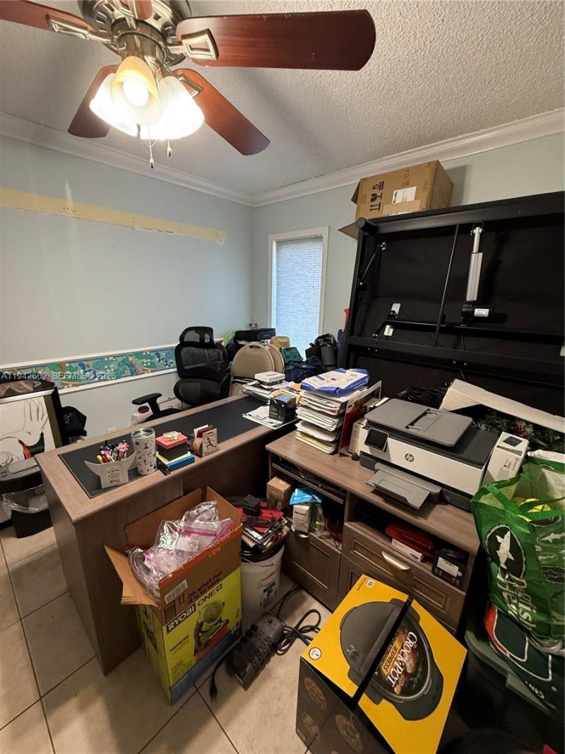 6190 Pine Tree Ln , Tamarac, FL 33319 Photo