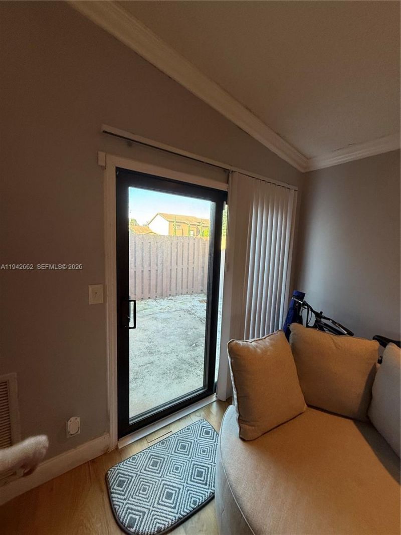 6190 Pine Tree Ln , Tamarac, FL 33319 Photo