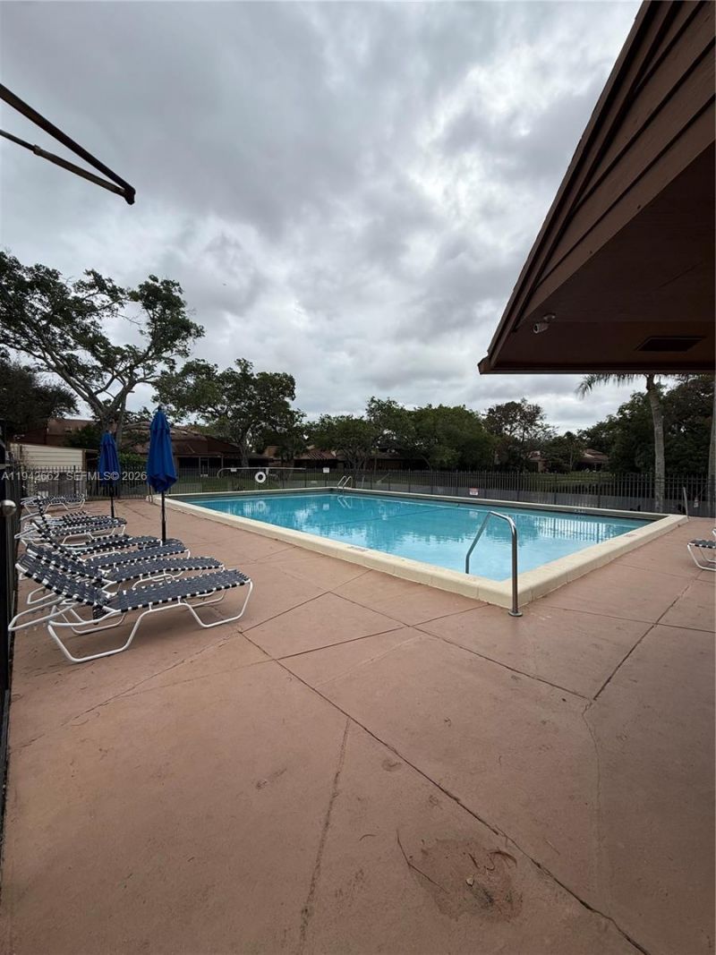 6190 Pine Tree Ln , Tamarac, FL 33319 Photo