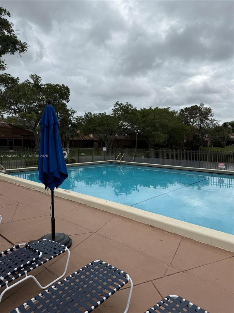 6190 Pine Tree Ln , Tamarac, FL 33319 Photo