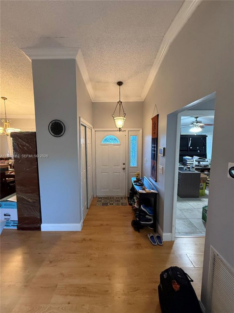 6190 Pine Tree Ln , Tamarac, FL 33319 Photo