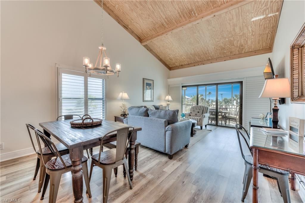 2121 Gulf Beach Villas, Captiva, FL 33924 Photo