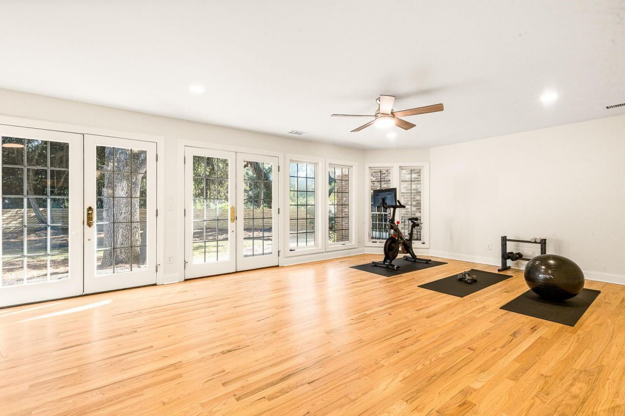 103 President Circle Photo 29