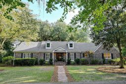 103 President Circle photo 4