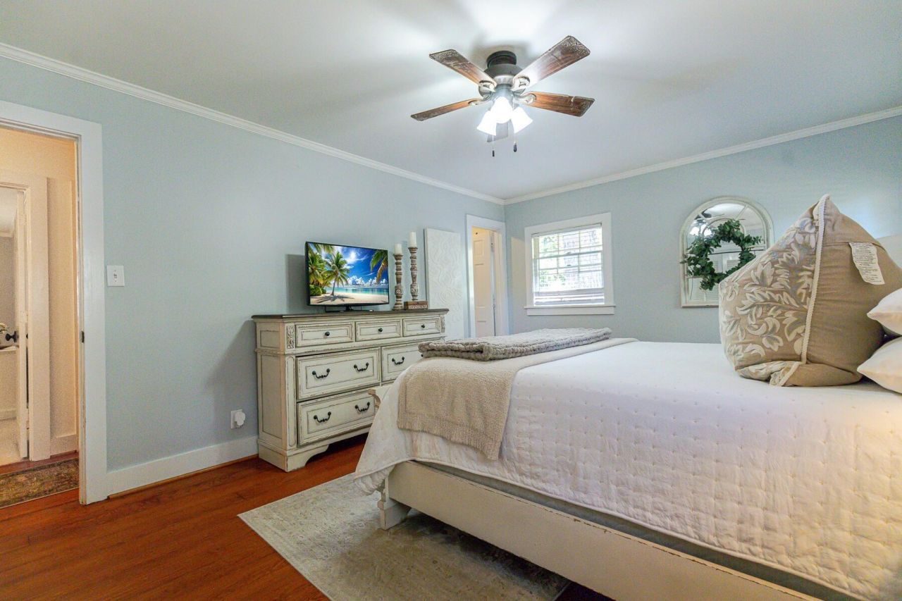 110 Carroll Court Photo 20