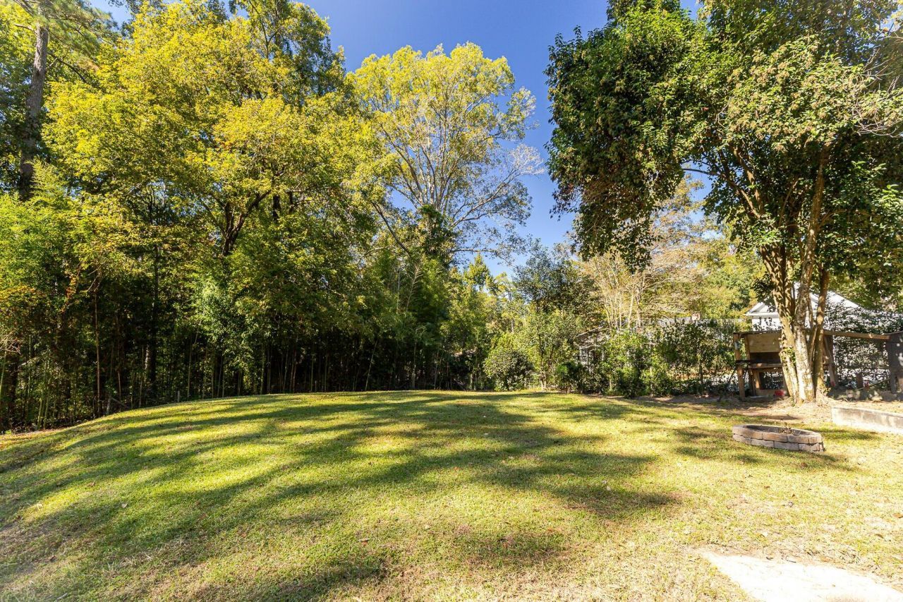 110 Carroll Court Photo 27