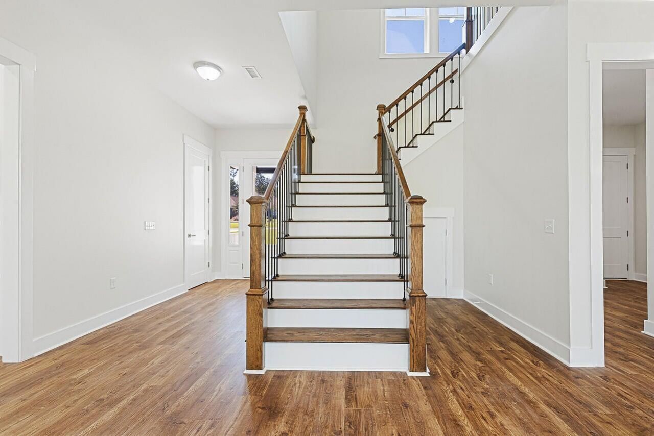 256 Plantation Drive Photo 6