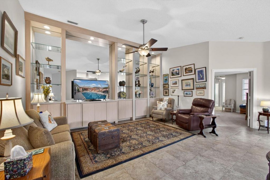 4238 Royal Oak Drive, Palm Beach Gardens, FL 33410 Photo