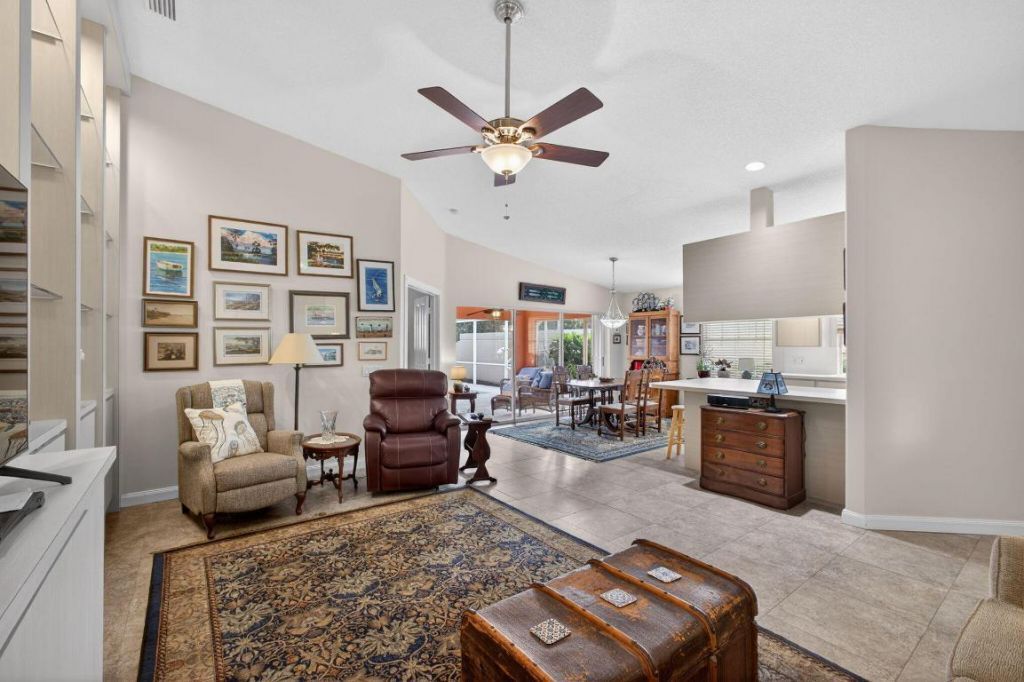 4238 Royal Oak Drive, Palm Beach Gardens, FL 33410 Photo